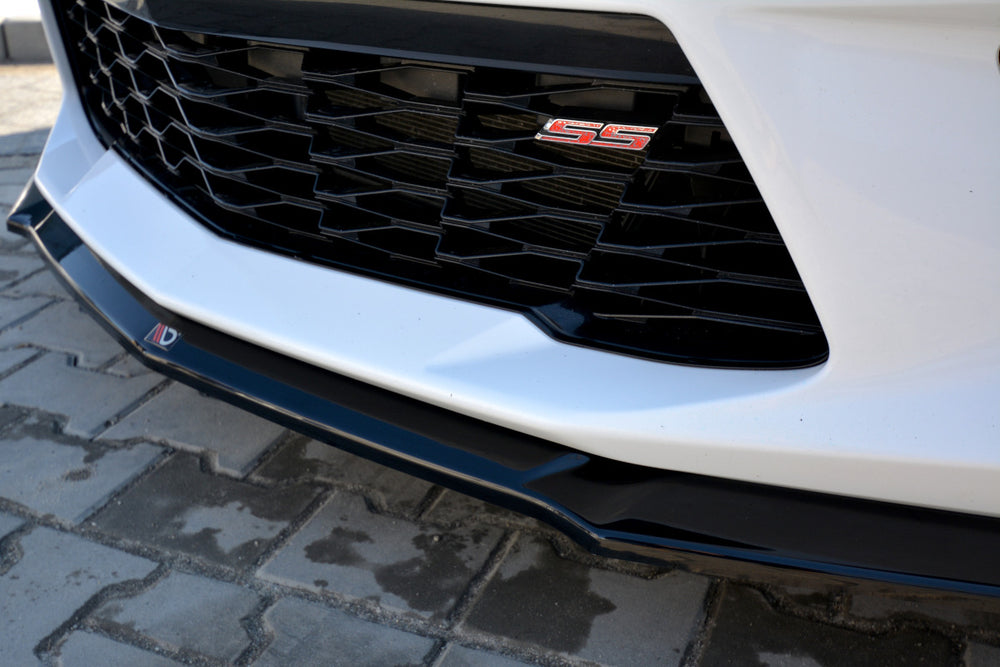 Front Splitter V.2 compatible with Chevrolet Camaro 6TH-GEN. Phase-i 2SS Coupe (2016-18) - Carbon Look