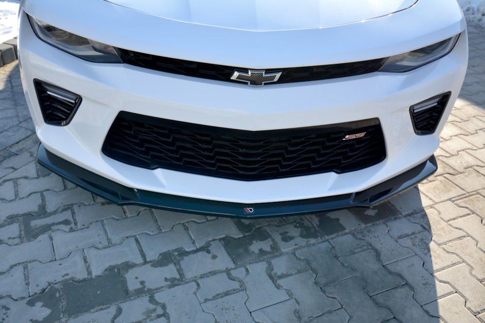 Front Splitter V.2 compatible with Chevrolet Camaro 6TH-GEN. Phase-i 2SS Coupe (2016-18) - Carbon Look