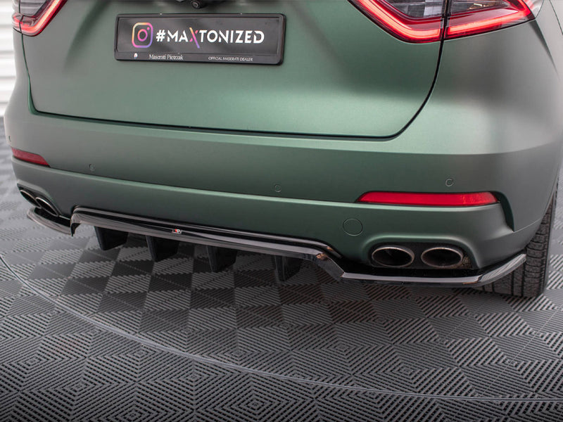 MAXTON DESIGN Central Rear Splitter (Vertical Bars) Maserati Levante Mk1